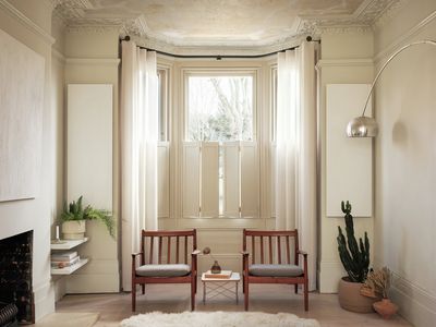 Metropole, SG 7610, Polyflax, Charcoal, Taper