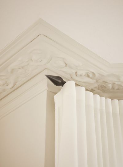 Metropole, SG 7610, Polyflax, Charcoal, Spear