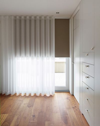 Vorhang-Systeme, SG 6010, Colorama 1, Room shot "Private Home", Gümligen, Switzerland, Wave