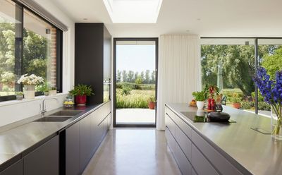 Schleuderzug-Systeme, SG 6243, Colorama 2, Manor Farm, Suffolk, United Kingdom