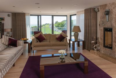 Vorhang-Systeme, SG 5600, Someo, Room shot "The Point", Broadstairs, United Kingdom, Wave