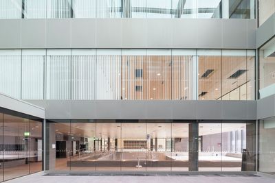 Vertikal-Lamellen, SG 2900, Colorama 2, Rehaklinik, Bellikon, Switzerland