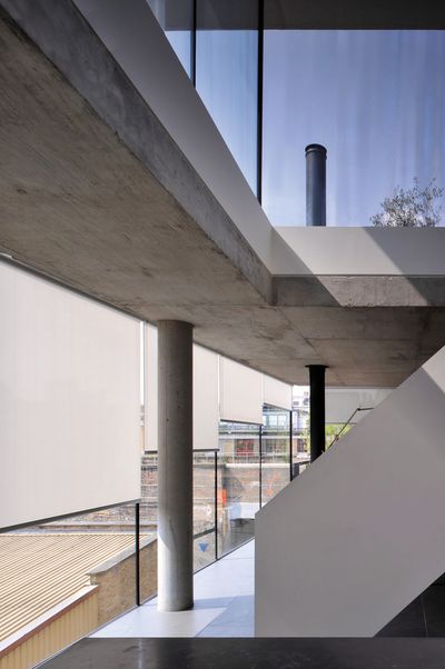 Rollo-Systeme, SG 4930, Multiscreen 1-10%, Room shot "Bateman's Row Penthouse Apartment", London, United Kingdom