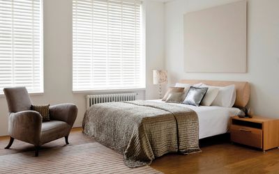 Horizontal-Jalousien, SG 8960, Wood slats, 50mm Soft White, Natural tape