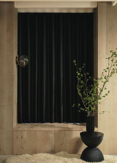 Vorhang-Systeme, SG 6465, Deep, Private House, Cardiff, United Kingdom, Black