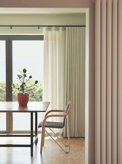 Vorhang-Systeme, SG 7610, Colorama 2 Multicolour, Wings Close, Broadstairs, United Kingdom