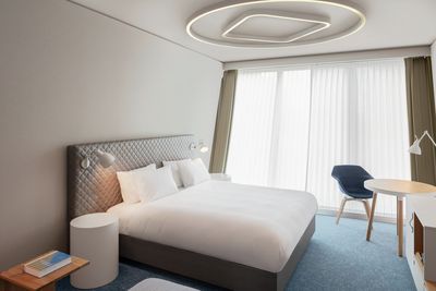 Vorhang-Systeme, SG 5600, Colorama 1, Hyatt Place Zurich Airport The Circle