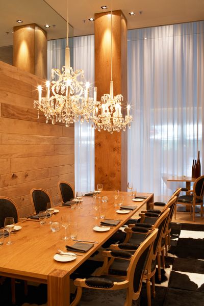 Vorhang-Systeme, SG 5600, Colorama 1, Room shot "Radisson Blu Hotel", Zurich, Switzerland