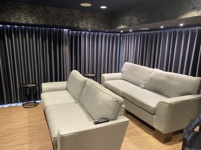 Vorhang-Systeme, SG 5600, Deep, Marie Curie Hospice, Newcastle, United Kingdom