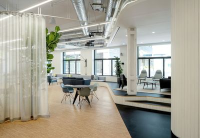 Vorhang-Systeme, SG 6970, Colorama 2, Mediabrands Headquarters, Madrid, Spain