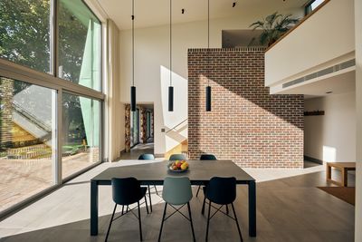 Elektrozug-Systeme, SG 5600, Colorama 1 Multicolour, Copper Bottom, Oxford, United Kingdom