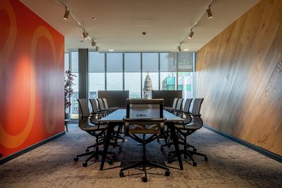 Rollo-Systeme, SG 4960, Versascreen 1-10%, Virgin Money, Glasgow, Scotland, United Kingdom